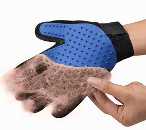 Grooming gloves